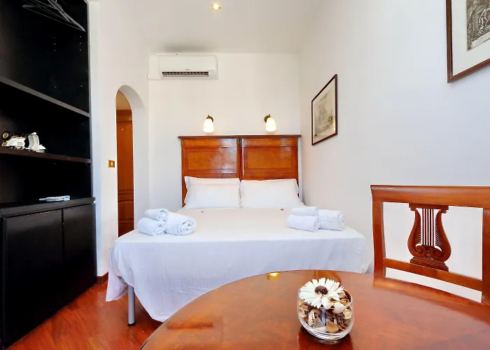 Guest house Terrazze Navona 4*